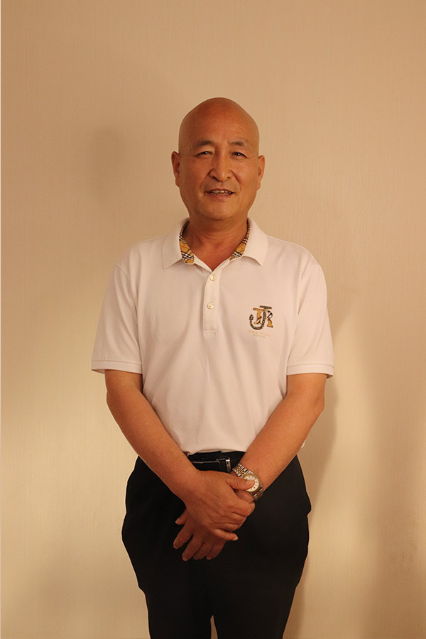 长武杨养民 本科学历，毕业于陕西师范大学